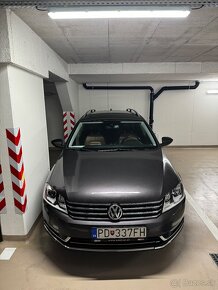 Na predaj: VW Passat B7 Highline, 2011 (modelový rok 2012) - 2