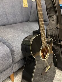 Čisto nová gitara značky Takamine G series - 2