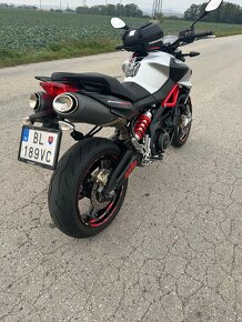 Aprilia Shiver 900 - 2