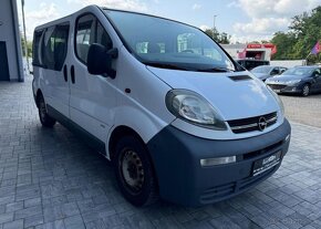 Opel Vivaro 1.9 DTi nafta manuál 74 kw - 2