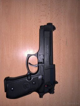 UMAREX -Beretta MOD.92 FS BLK - 2