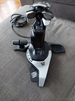 Letecky/Flight joystick Mad Catz - 2