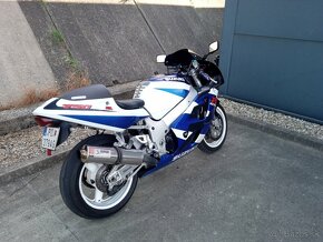 Suzuki gsx-r 750 - 2