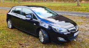 Predám Opel Astra 1.4T benzín 103kW - 2