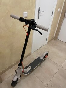 Elektrokolobežka Xiaomi Mi Electric Scooter 3, Grey - 2