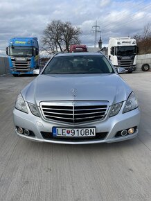 Mercedes -Benz E 220CDI elegance - 2