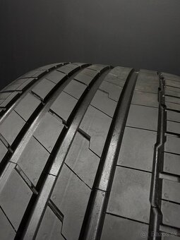 1ks pneu 295/30/22 HANKOOK - 2