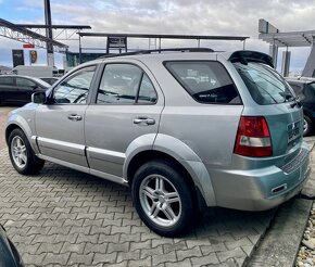 Kia Sorento 2.5CRDi Automat 4x4 - 2