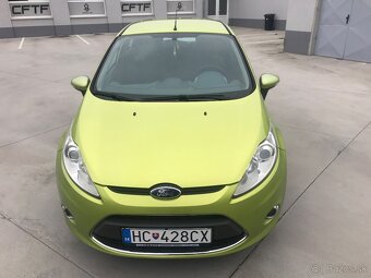 Ford Fiesta 1,25 benzin 60kw r.v 2010 kup,na Slovensku - 2