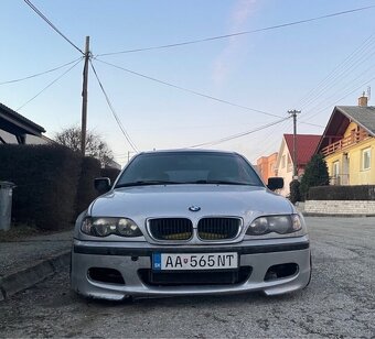 BMW E46 323i street drift - 2