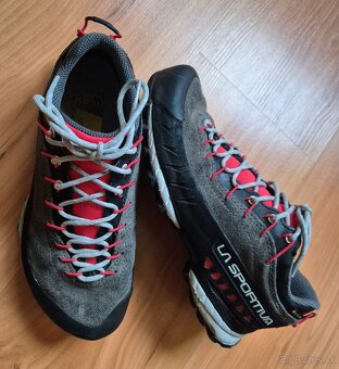 Dámske turistické tenisky La Sportiva TX4 GTX č. 37,5 - 2