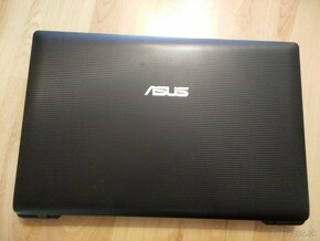 predám nefunkčný notebook Asus K53E - 2