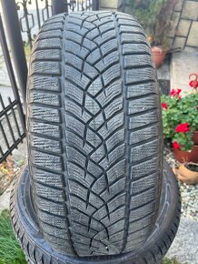 225/50 r17 Goodyear - 2