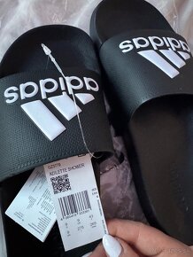 Predam šlapky adidas - 2