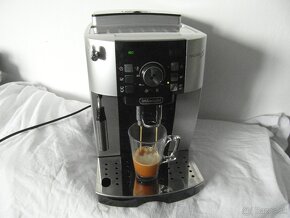 DeLonghi Magnifica S - 2