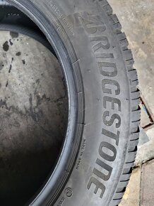 bridgestone blizzak 225/60 r18 - 2