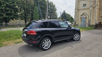 VW Touareg, 180kw, 223tis km, ACC, Panorama, Tazne - 2