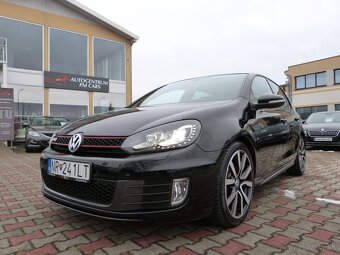 Volkswagen Golf 2.0 TFSI GTI - 2