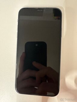 iPhone 11 black 64Gb - 2