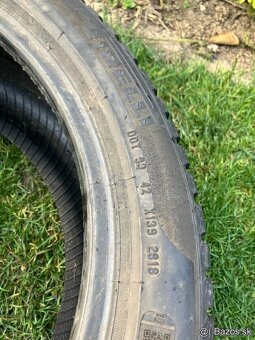 ))( Pirelli Sottozero 3 RSC 255/40 R18 - 2