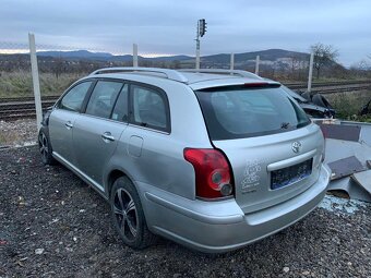 Toyota Avensis na ND - 2