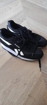 tenisky Reebok c. 40 - 2