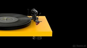 Pro-Ject Debut Carbon Evo + 2M BLUE - Satin Golden Yellow - 2