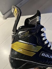 BAUER SUPREME ULTRASONIC VEĽKOSŤ 8 fit 3 - 2