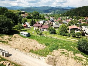 Stavebný pozemok /715m2 + 95m2/ Žilina - Žilinská Lehota - 2