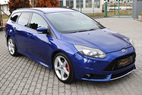 Ford Focus Kombi 2.0 EcoBoost SCTi ST R - 2