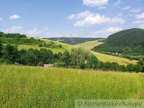 Väčší pozemok na stavbu v tichom horskom prostredí  nad ob - 2