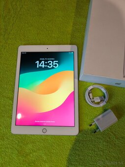 iPad Apple 6 Gen 32 GB biely - 2