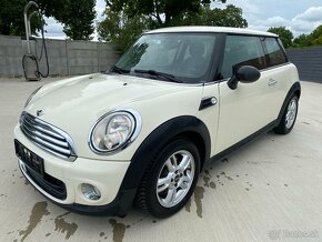 Mini One R56 1,6benz.rok. 2011 - 2