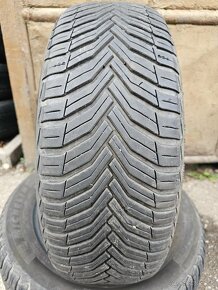 Predám 2-Zimné pneumatiky Michelin Cross 185/60 R15 - 2