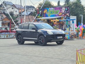 porsche cayenne - 2