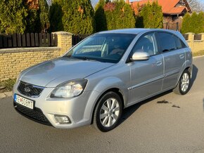 Kia Rio Sporty Edition 1.4 benzin 2011 - 2