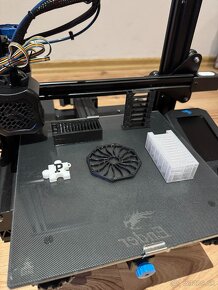 Creality Ender 3 v2 + vylepšenia - 2