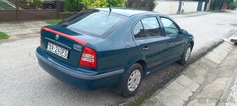 Skoda octavia 1.6 benzin - 2