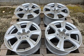 ORIGINÁL AUDI HLINÍKOVÉ DISKY 5x112 R16 - 2