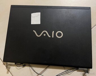 Predam LCD displej z notebooku Sony Vaio PCG-6L1M - 2