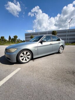 Predám BMW E90 320D (diesel), nové zimné pneu, nová STK - 2