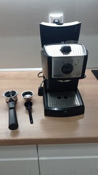 Kávovar DeLonghi - 2