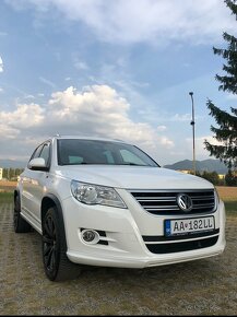 VW TIGUAN 4x4 2.0 TDI R-LINE - 2