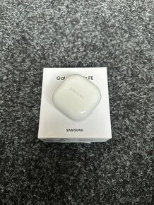 Samsung Galaxy Buds FE Graphite KOMPLET - 2