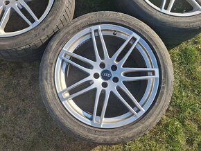 Letna sada Audi Q5 5x112 255/45 R20 - 2