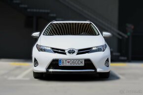 Toyota Auris Touring Sports 1.6 l Valvematic Trend, SK pôvod - 2