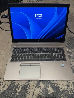 HP ZBooK 15u G5 - 2