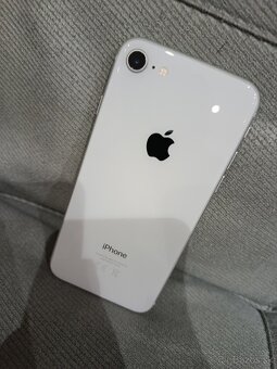 Iphone 8 64GB - 2