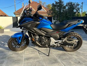 Honda NC 750X ABS, automat, 8 414 km, top vybava - 2