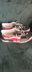 Vans - 2